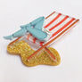 LaliBlue : Summerween : Elsa sitting in hammocks brooches