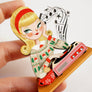 Laliblue : Christmas : Girl with a record player brooch