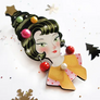 LaliBlue : Christmas : Girl with Christmas hairstyle brooch