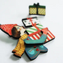 LaliBlue : Christmas : Girl with gifts brooch