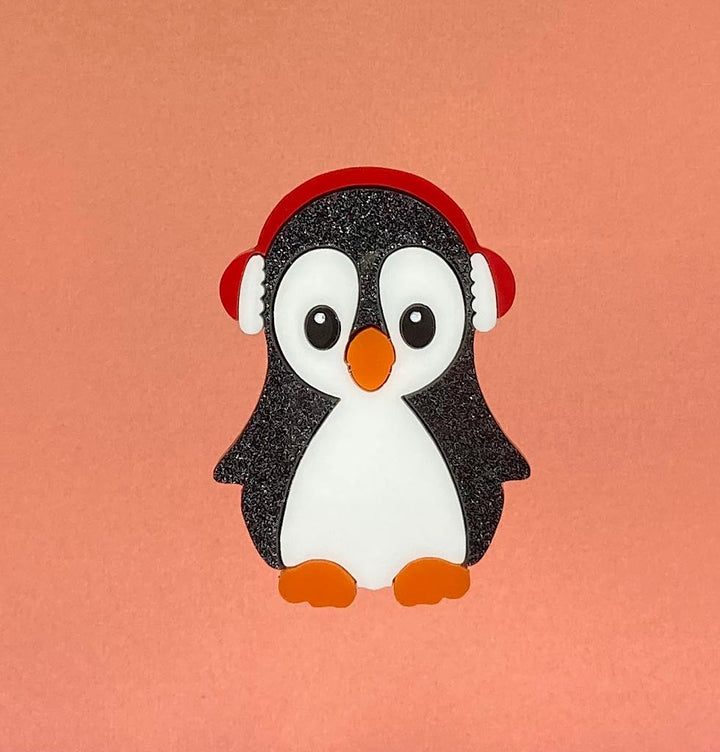 Tantalising Treasures : Christmas : Piper the Penguin Brooch [LUCKY LAST!]