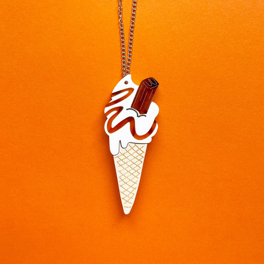 Happy Stuff Studio : Beach Off : 99 Flake Mega Necklace