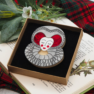 Dolly Dimple Design : Mary Queen of Scots Acrylic Brooch [PRE-ORDER]