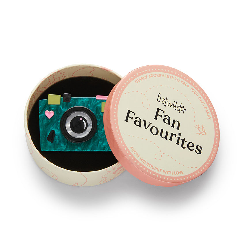 Erstwilder : Fan Favourites : Snap Happy Sally Brooch