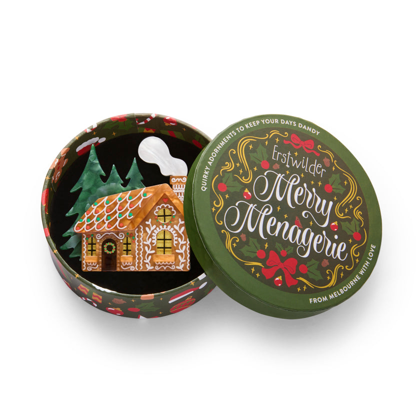 Erstwilder : Merry Menagerie : The Sweetest Cabin Brooch