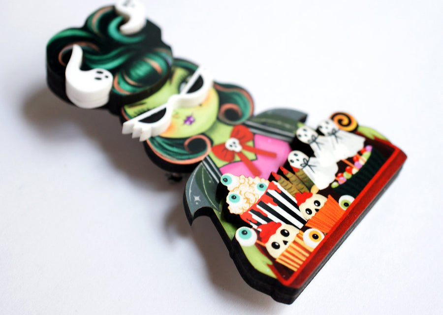 LaliBlue : Cursed Carnival : Candy Tray Girl Brooch