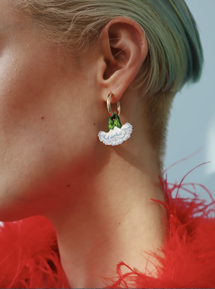 Wolf & Moon : Carnation Hoop Earrings - Blue/White