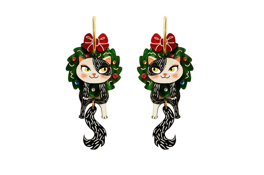 Laliblue : Christmas : Cat in a Christmas wreath earrings
