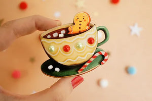 LaliBlue :  Christmas : Chocolate Cup Brooch [PRE-ORDER]