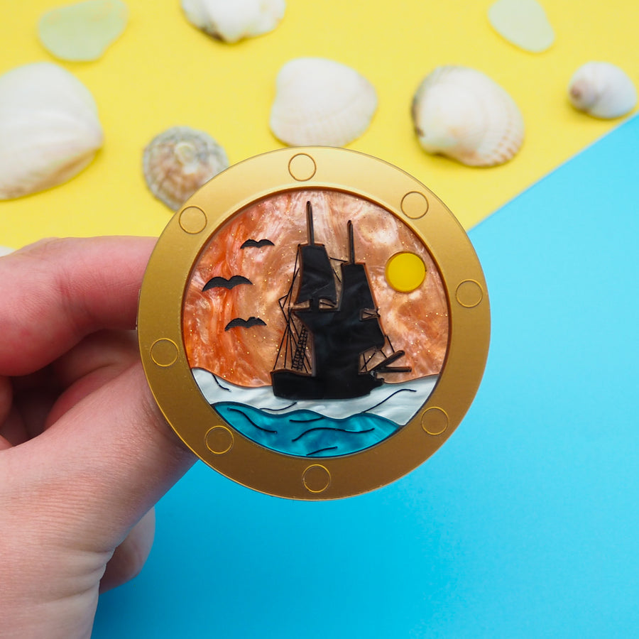 Dolly Dimple Design : Sail Away Brooch
