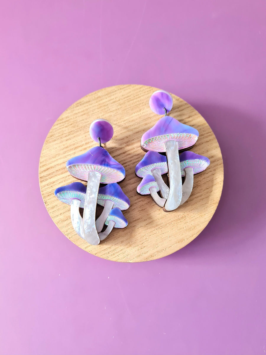Cherryloco : Cosmic mushroom cluster earrings