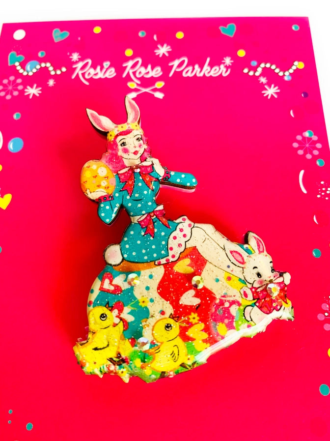 Rosie Rose Parker : Easter egg girl and friends brooch