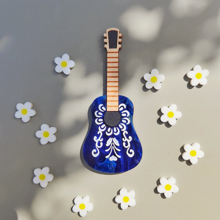 Folk & Fortune : Folk Guitar Brooch - Blue [LUCKY LAST!]