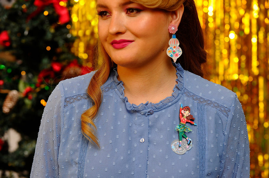 LaliBlue : Christmas : Girl ice skating brooch