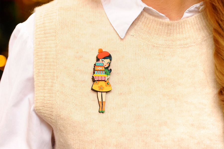 LaliBlue : Christmas : Girl with retro Pyrex containers brooch