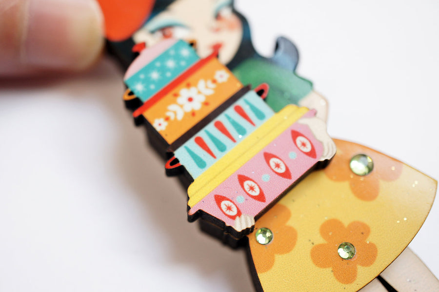 LaliBlue : Christmas : Girl with retro Pyrex containers brooch