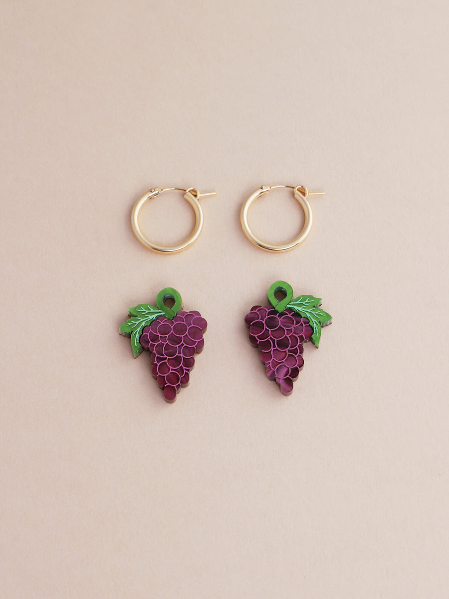 Wolf & Moon : Grape Hoops in Red