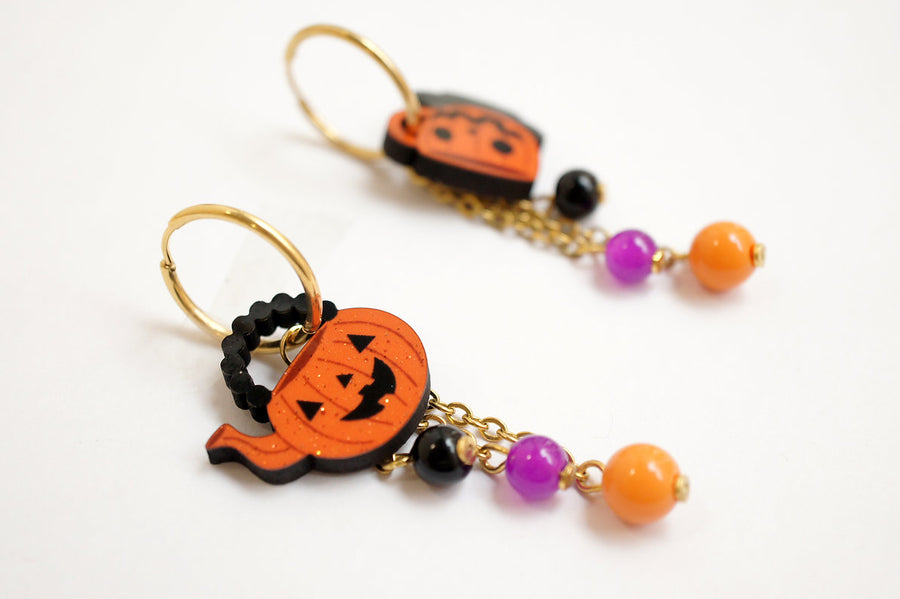 LaliBlue : Cursed Carnival : Halloween Tea Set Earrings