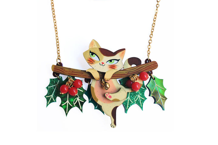 Laliblue : Christmas : Kitty collar on a holly branch necklace