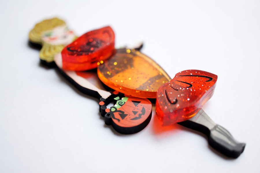 LaliBlue : Cursed Carnival : Lady Caramel Brooch