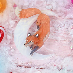 Kimchi & Coconut :  Lunar Fox Brooch [PRE-ORDER]