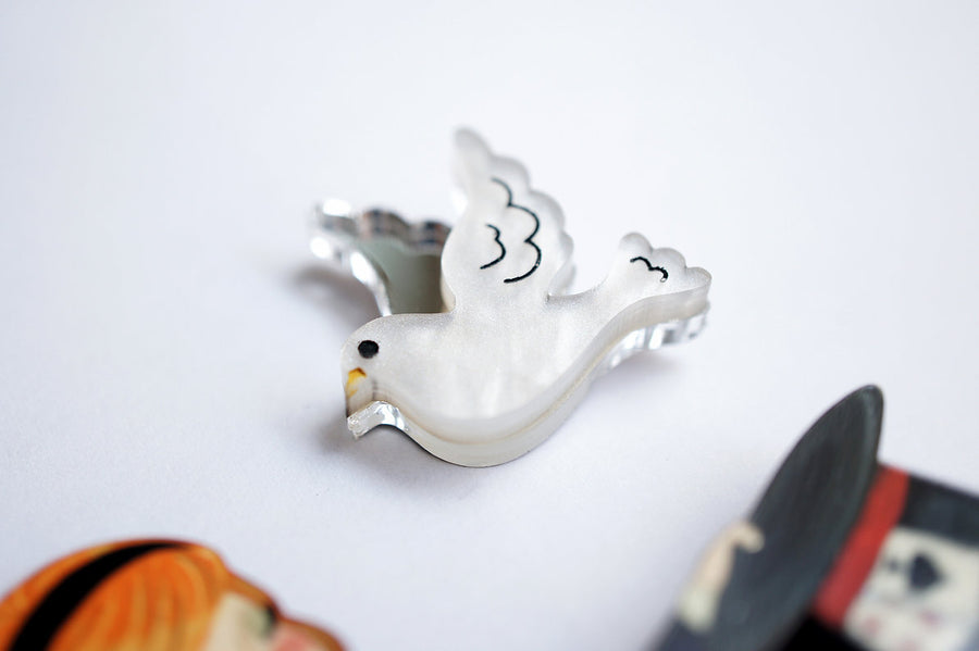LaliBlue : Cursed Carnival : Magician with dove Brooch