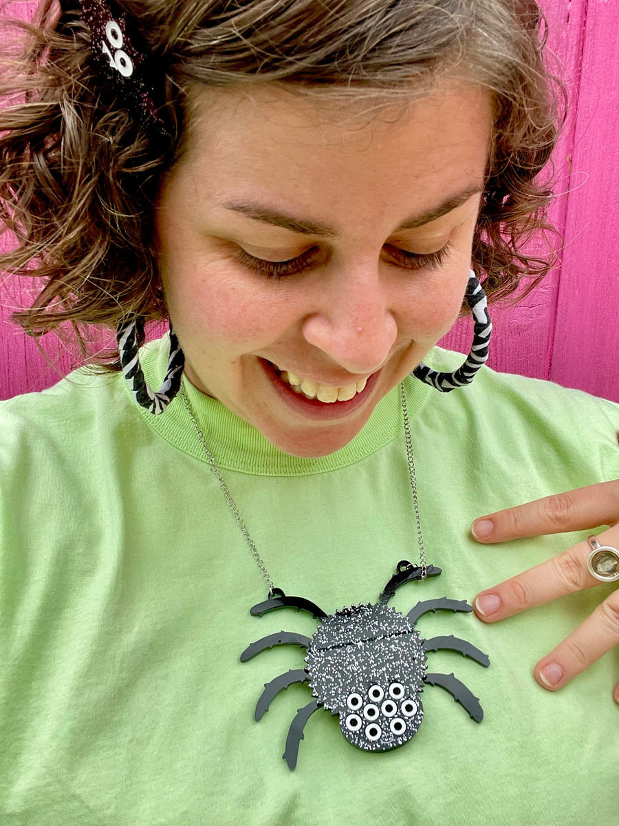 Happy Stuff Studio : Ms Tarantula necklace