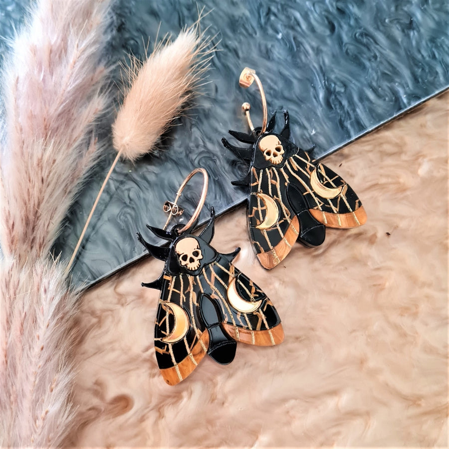 Cherryloco : Mystic moon moth dangle earrings [PRE-ORDER]