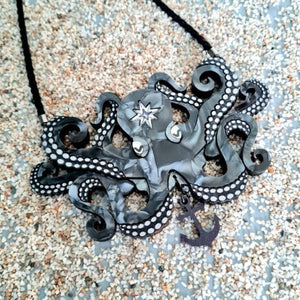 Cherryloco : Octopus Statement Necklace [PRE-ORDER]