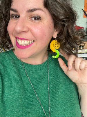Happy Stuff Studio : Dead Cute : Peek-a-boo Worms earrings