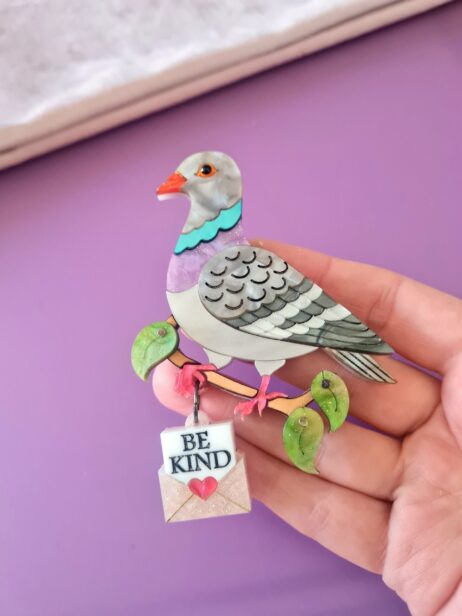 Cherryloco : Pigeon Brooch