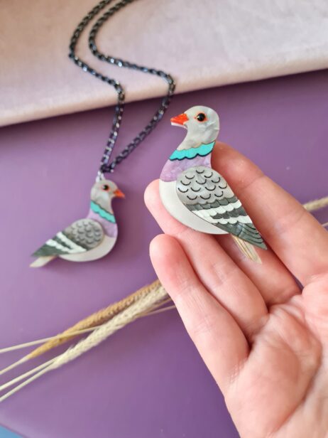 Cherryloco : Pigeon Pin Brooch