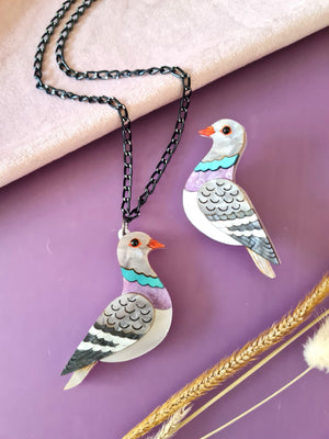 Cherryloco : Pigeon Pin Brooch