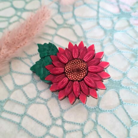 Cherryloco : Red Sunflower Pin Brooch