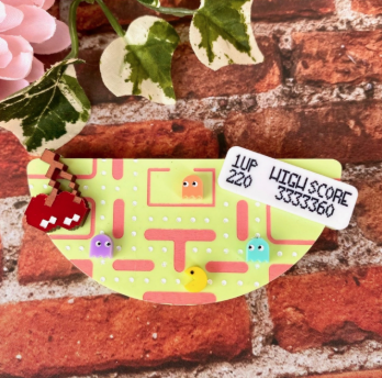 PolyPaige : Retro Game Brooch