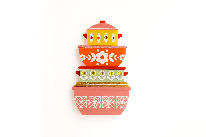 LaliBlue : Christmas : Retro Pyrex container brooch