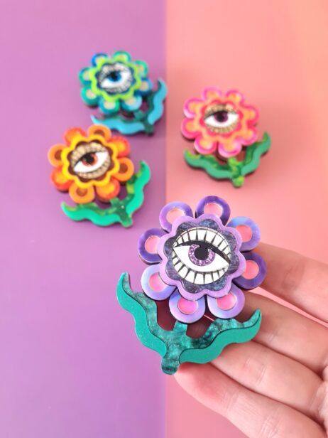 Cherryloco : Retro stylised floral mini brooch