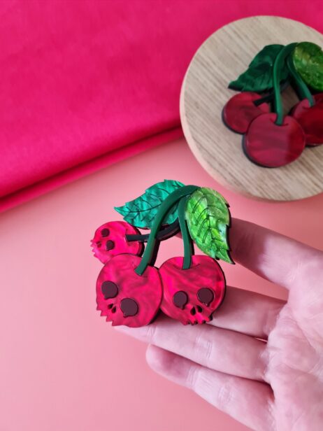 Cherryloco : Skull Cherry Brooch
