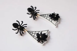 LaliBlue :  Creepy Party :  Spider web earrings [PRE-ORDER]