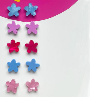 Happy Stuff Studio : Spring Blossom - Baby Daisy Studs