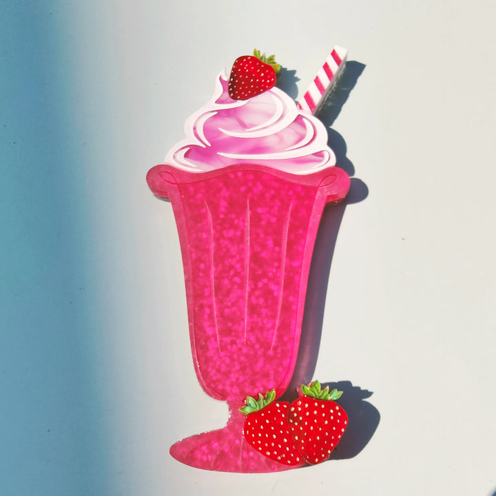 Folk & Fortune : Sweet Strawberry Milkshake Brooch [LUCKY LAST!]