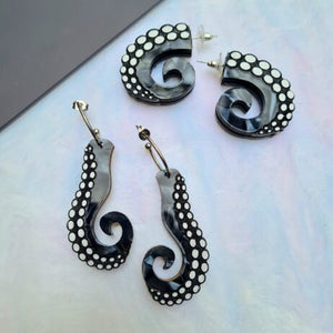 Cherryloco : Tentacle Dangle Earrings [PRE-ORDER]