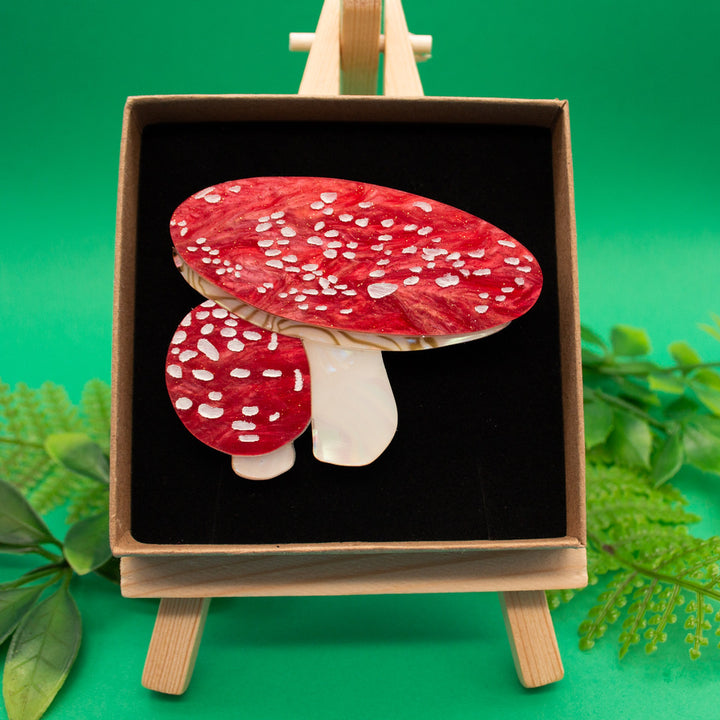 Dolly Dimple Design : Toadstool Acrylic Brooch