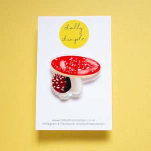 Dolly Dimple Design : Toadstool Acrylic Pin Badge