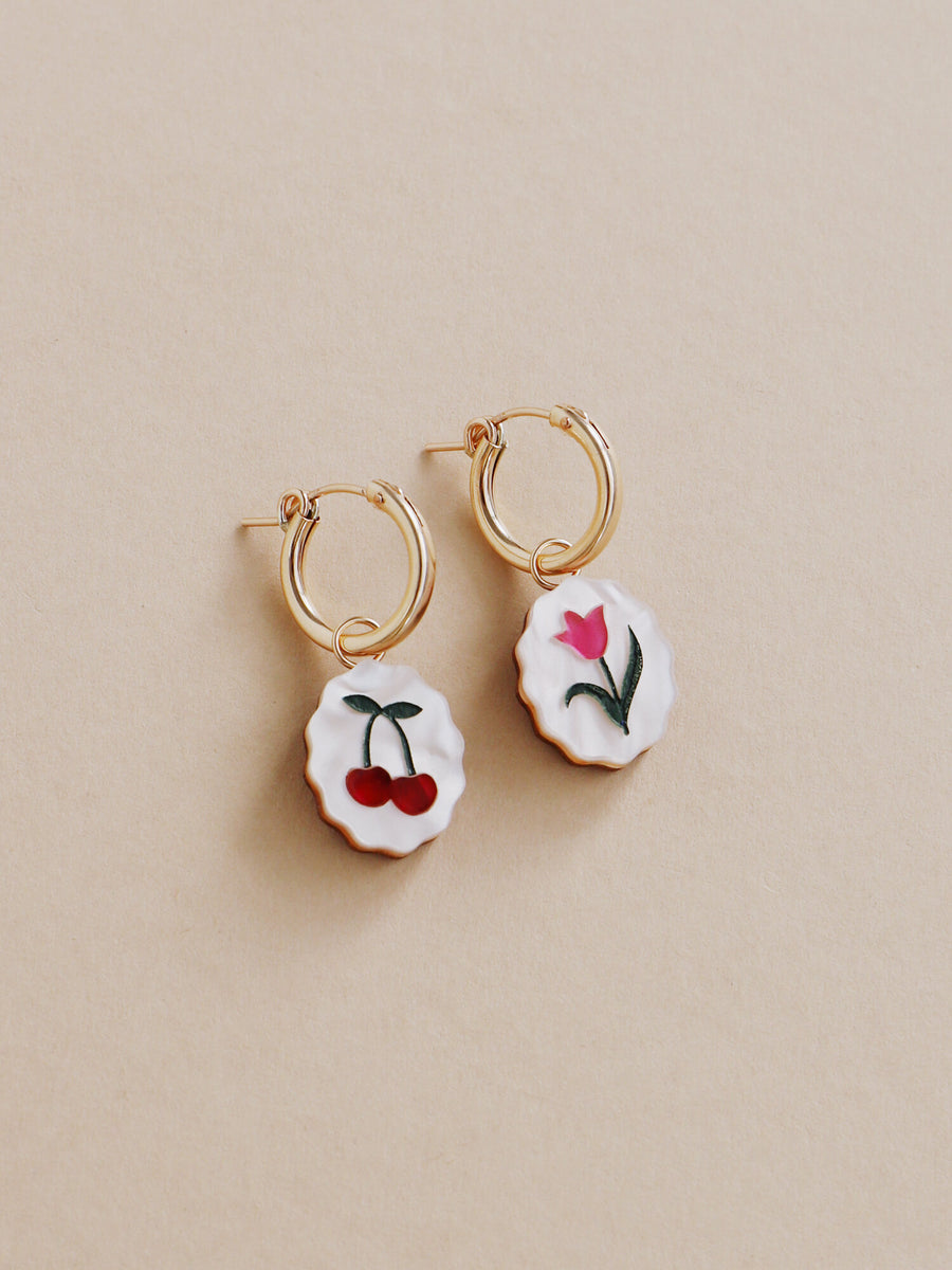 Wolf & Moon : Tulip & Cherry Charm Hoops