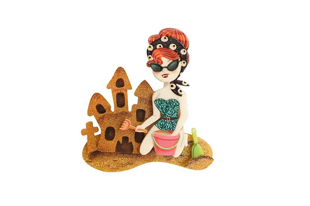 LaliBlue : Summerween : Vampire playing with sand brooch