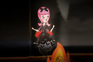 LaliBlue :  Halloween Woods : Vampiress with Bats Brooch [PRE-ORDER]