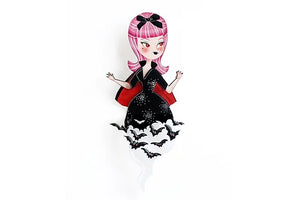 LaliBlue :  Halloween Woods : Vampiress with Bats Brooch [PRE-ORDER]