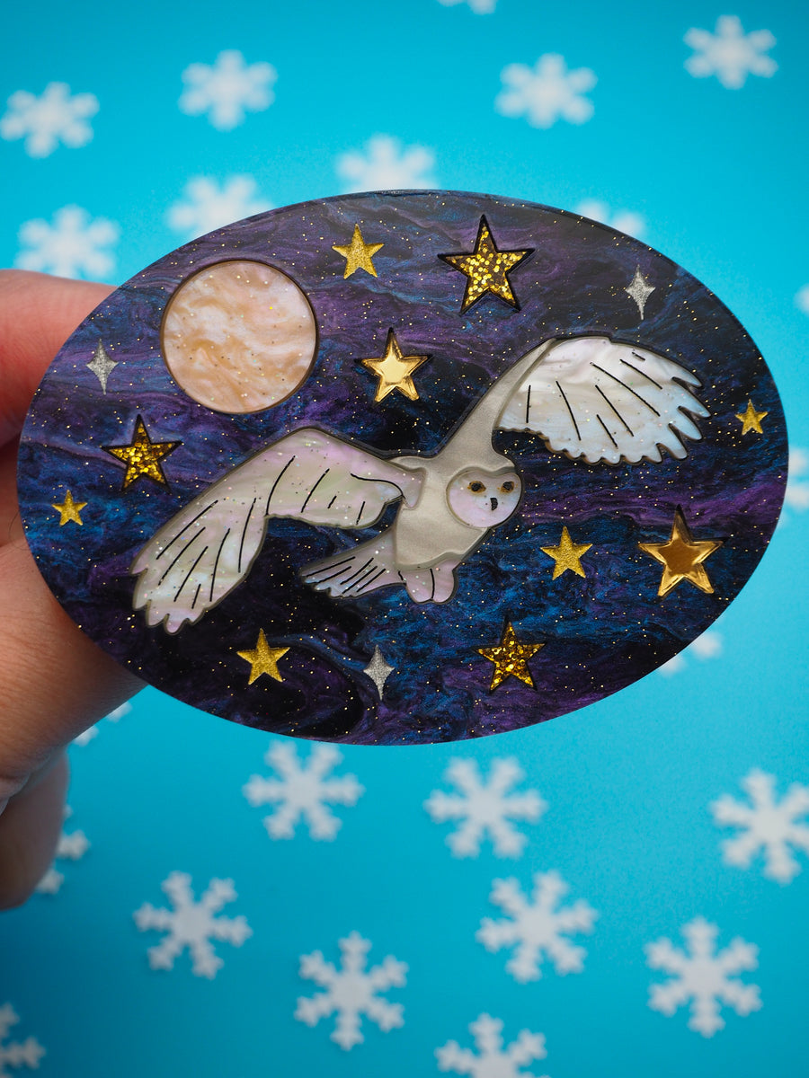 Dolly Dimple Design : Snowy Owl Acrylic Brooch