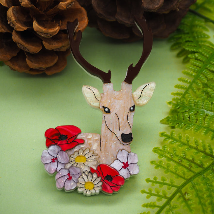 Dolly Dimple Design : Deer Among Wildflowers Brooch